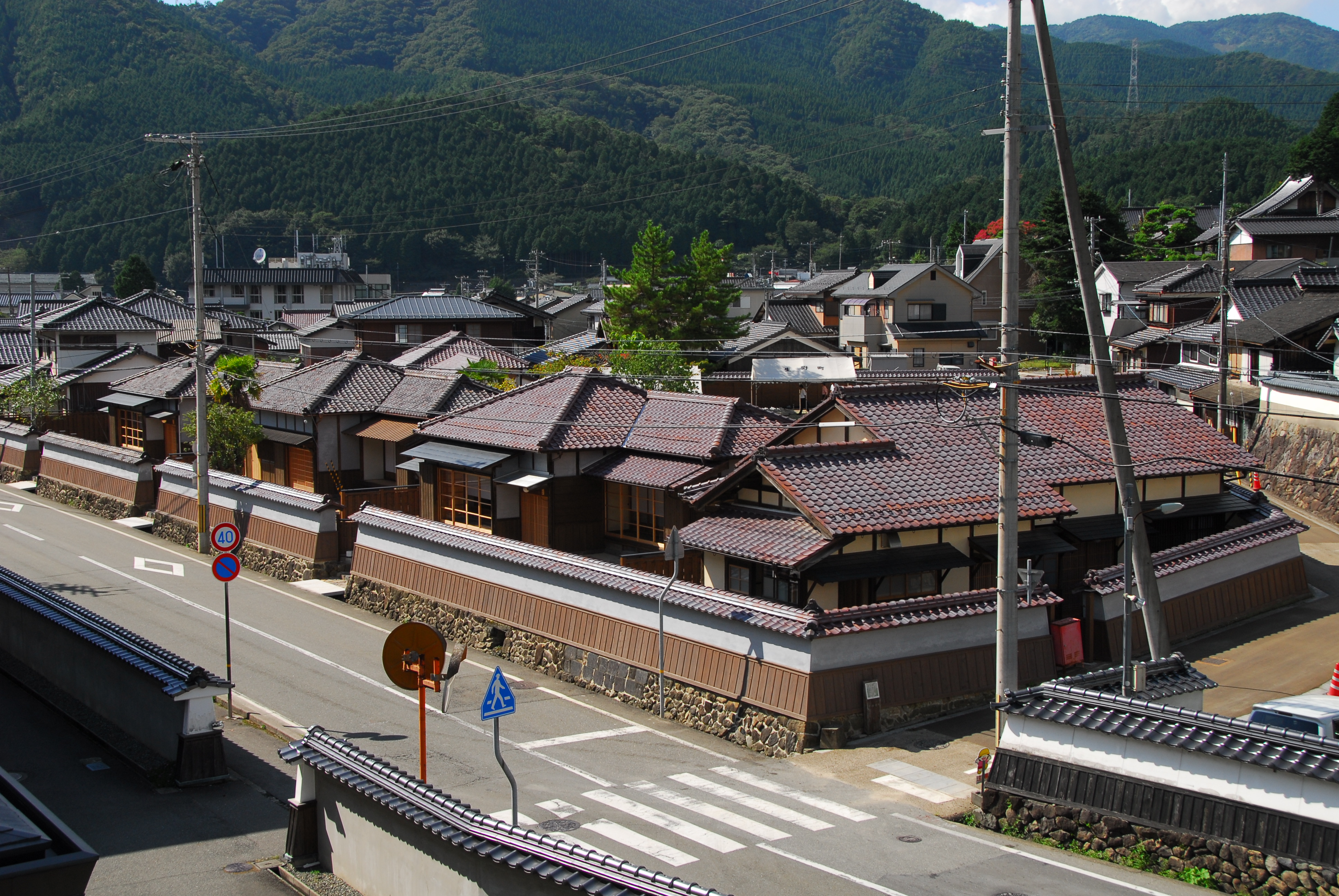 朝来市旧生野鉱山職員宿舎(甲社宅)、志村喬記念館