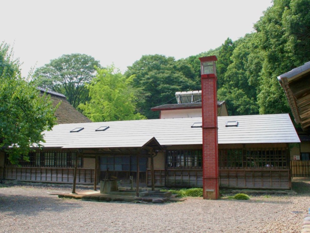 彦部家住宅　（元工場・医務所）