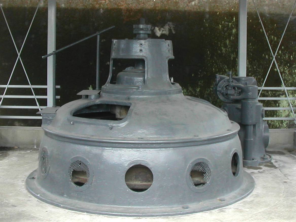 日本織物株式会社発電所跡及び煉瓦積遺構